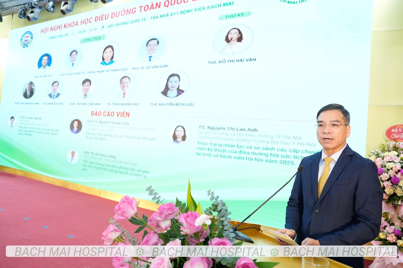 Đội ngũ điều dưỡng: Giỏi chuyên môn, chuyên nghiệp trong thời đại chuyển đổi số  