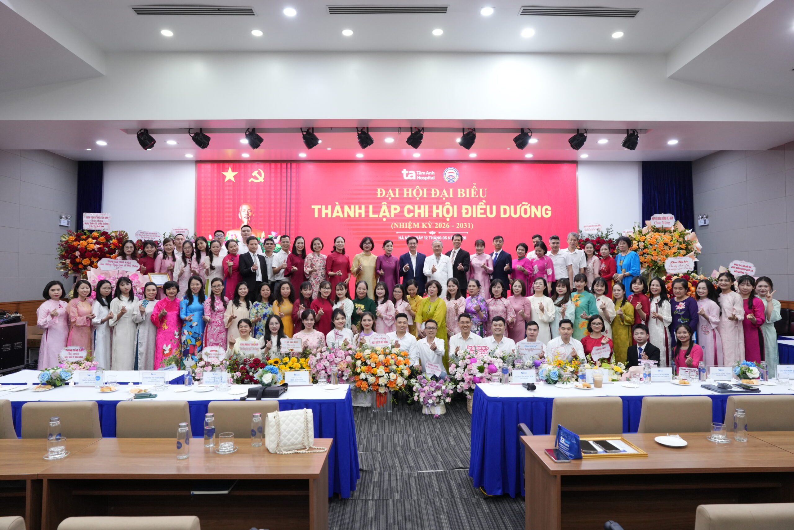 RA MẮT CHI HỘI ĐIỀU DƯỠNG BỆNH VIỆN ĐA KHOA TÂM ANH HÀ NỘI: DẤU MỐC MỚI TRONG PHÁT TRIỂN ĐIỀU DƯỠNG NGOÀI CÔNG LẬP
